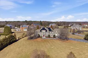 12600 Hill Creek Ln, Potomac, MD 20854 - Photo 95