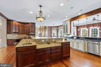 12600 Hill Creek Lane, Potomac, MD 20854 - Photo 25