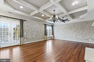 12600 Hill Creek Ln, Potomac, MD 20854 - Photo 59