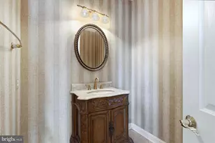 12600 Hill Creek Ln, Potomac, MD 20854 - Photo 13