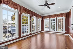 12600 Hill Creek Ln, Potomac, MD 20854 - Photo 25