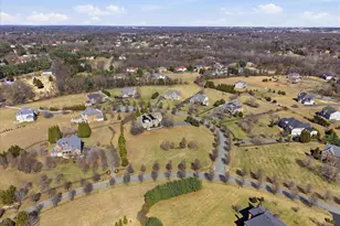 12600 Hill Creek Ln, Potomac, MD 20854 - Photo 99