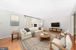 3 Pavilion Dr, Gaithersburg, MD 20878 - Photo 3