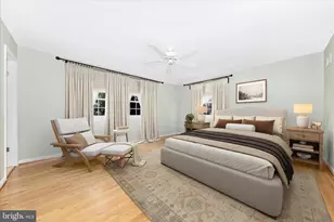 3 Pavilion Dr, Gaithersburg, MD 20878 - Photo 25