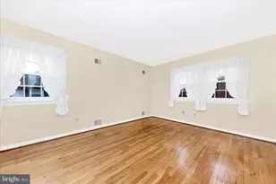 3 Pavilion Dr, Gaithersburg, MD 20878 - Photo 35