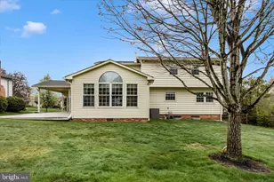 3 Pavilion Dr, Gaithersburg, MD 20878 - Photo 51