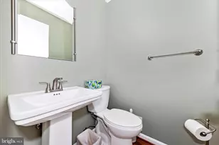 3 Pavilion Dr, Gaithersburg, MD 20878 - Photo 23