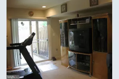 3926 Bryant Park Circle, Burtonsville, MD 20866 - Photo 13