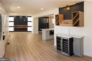 19832 Chesley Knoll Dr, Gaithersburg, MD 20879 - Photo 1