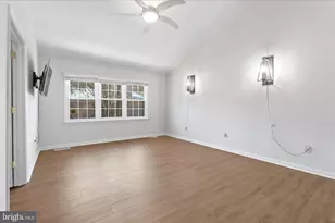 16 Maplewood Park Ct, Bethesda, MD 20814 - Photo 13