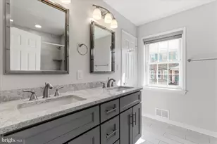 16 Maplewood Park Ct, Bethesda, MD 20814 - Photo 23