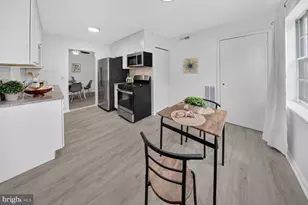 868 College Pkwy, Rockville, MD 20850 - Photo 11