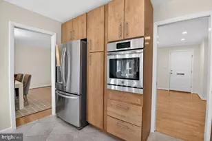 11004 Oakwood St, Silver Spring, MD 20901 - Photo 13