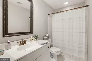 7213 Cliff Pine Dr, Gaithersburg, MD 20879 - Photo 41