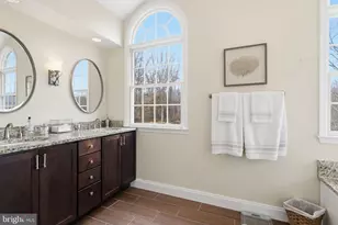 7213 Cliff Pine Dr, Gaithersburg, MD 20879 - Photo 35