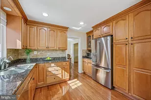 12608 Lincolnshire Dr, Potomac, MD 20854 - Photo 17