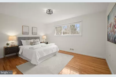 9809 Holmhurst Road, Bethesda, MD 20817 - Photo 15