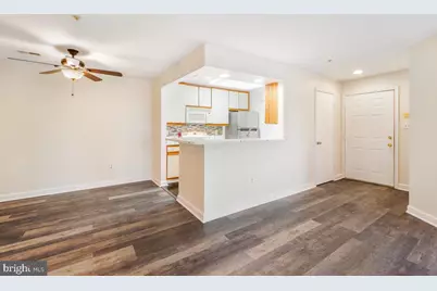 3301 Sir Thomas Drive #6-B-21, Silver Spring, MD 20904 - Photo 15
