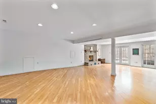 22109 Creekview Dr, Gaithersburg, MD 20882 - Photo 39