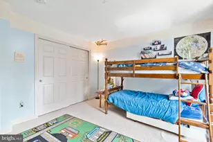 22109 Creekview Dr, Gaithersburg, MD 20882 - Photo 27