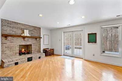 22109 Creekview Drive, Gaithersburg, MD 20882 - Photo 41