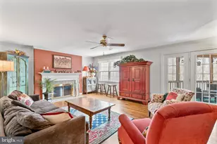 22109 Creekview Dr, Gaithersburg, MD 20882 - Photo 13