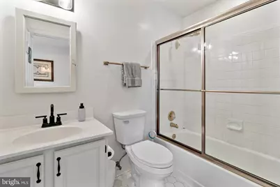 22109 Creekview Drive, Gaithersburg, MD 20882 - Photo 33