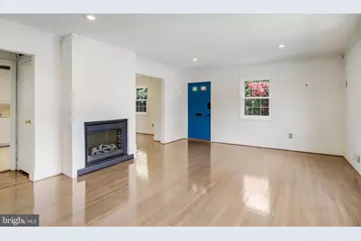 5370 Pooks Hill Road #301-53, Bethesda, MD 20814 - Photo 5