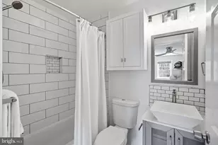 6721 Kenwood Forest Ln, Chevy Chase, MD 20815 - Photo 15