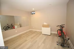 102 Bullard Cir, Rockville, MD 20850 - Photo 11