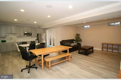 102 Bullard Circle, Rockville, MD 20850 - Photo 3