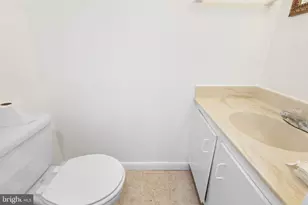 18515 Tarragon Way, Germantown, MD 20874 - Photo 21