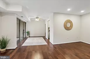 5202 Crossfield Ct, Rockville, MD 20852 - Photo 5