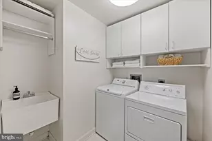 7816 Hidden Meadow, Potomac, MD 20854 - Photo 23