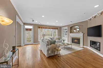 7816 Hidden Meadow, Potomac, MD 20854 - Photo 9