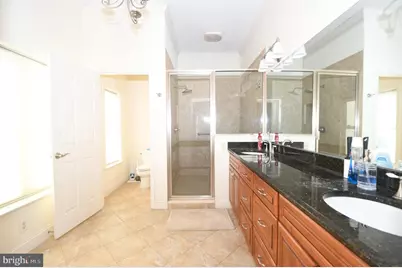 8900 Holly Leaf Lane, Bethesda, MD 20817 - Photo 27