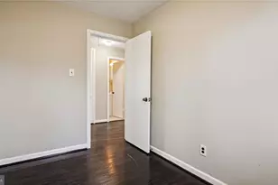 1123 Parrish Dr, Rockville, MD 20851 - Photo 11