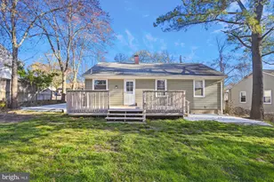 1123 Parrish Dr, Rockville, MD 20851 - Photo 17