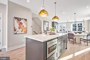 2521 Farmstead Dr, Rockville, MD 20850 - Photo 13