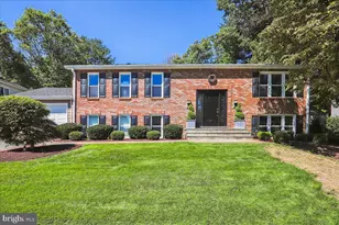 15208 Bunchberry Ct, North Potomac, MD 20878 - Photo 1