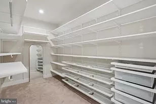 3507 Bellflower Ln, Rockville, MD 20852 - Photo 15