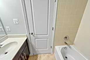 12745 Longford Glen Dr, Germantown, MD 20874 - Photo 19