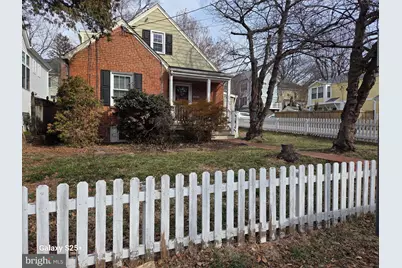 4501 Maple Avenue, Bethesda, MD 20814 - Photo 3