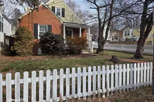 4501 Maple Ave, Bethesda, MD 20814 - Photo 3