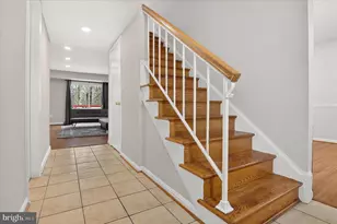 8111 Fallow Dr, Gaithersburg, MD 20877 - Photo 3