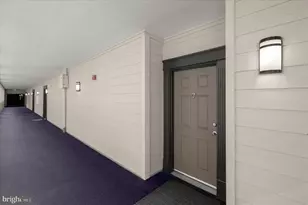 11800 Old Georgetown Rd, North Bethesda, MD 20852 - Photo 35