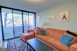 5225 Pooks Hill Rd, Bethesda, MD 20814 - Photo 11