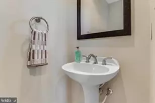 14727 McKnew Rd, Burtonsville, MD 20866 - Photo 9