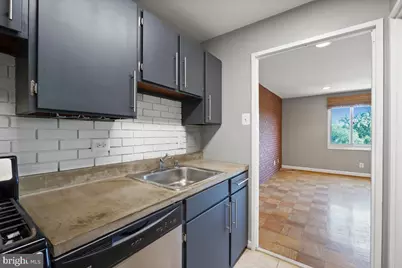 1900 Lyttonsville Road #1101, Silver Spring, MD 20910 - Photo 9