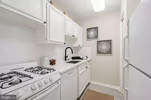 1900 Lyttonsville Rd, Silver Spring, MD 20910 - Photo 27